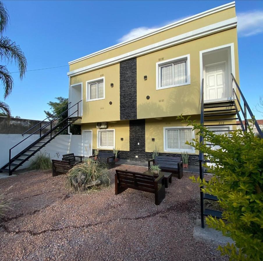 Apartamento Lo De Ana Termas de Rio Hondo Luaran gambar
